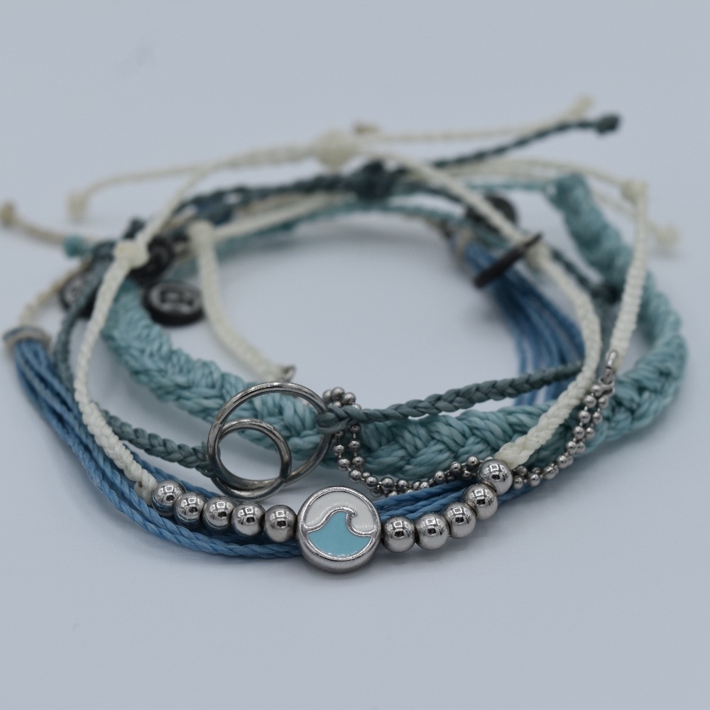 Pura Vida Slightly Worn